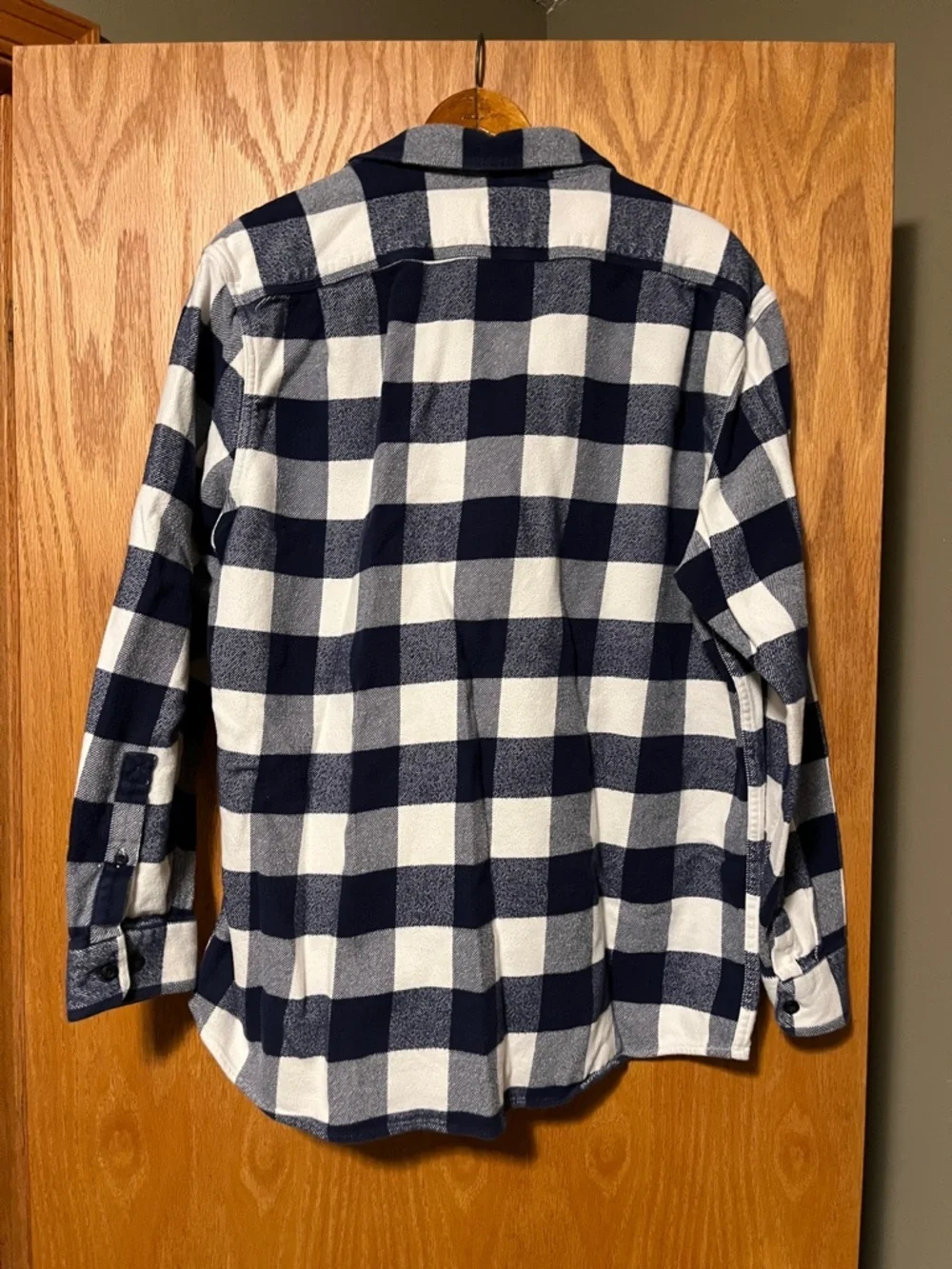 L.L. Bean classic button